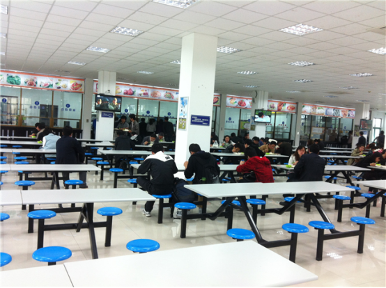 食堂承包讓企業(yè)輕裝上陣，提高競爭力